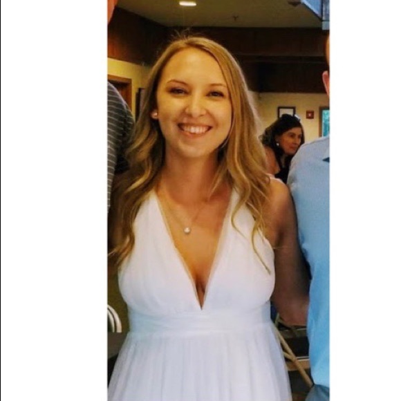 White Open-Back Maxi W/ Tulle Layer - Picture 4 of 6